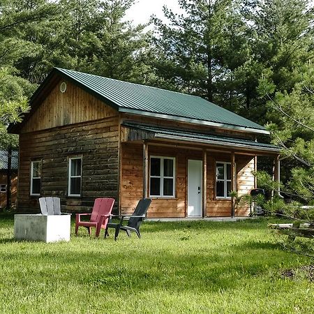 Chalets Du Domaine Yamaska Bromont Exterior photo